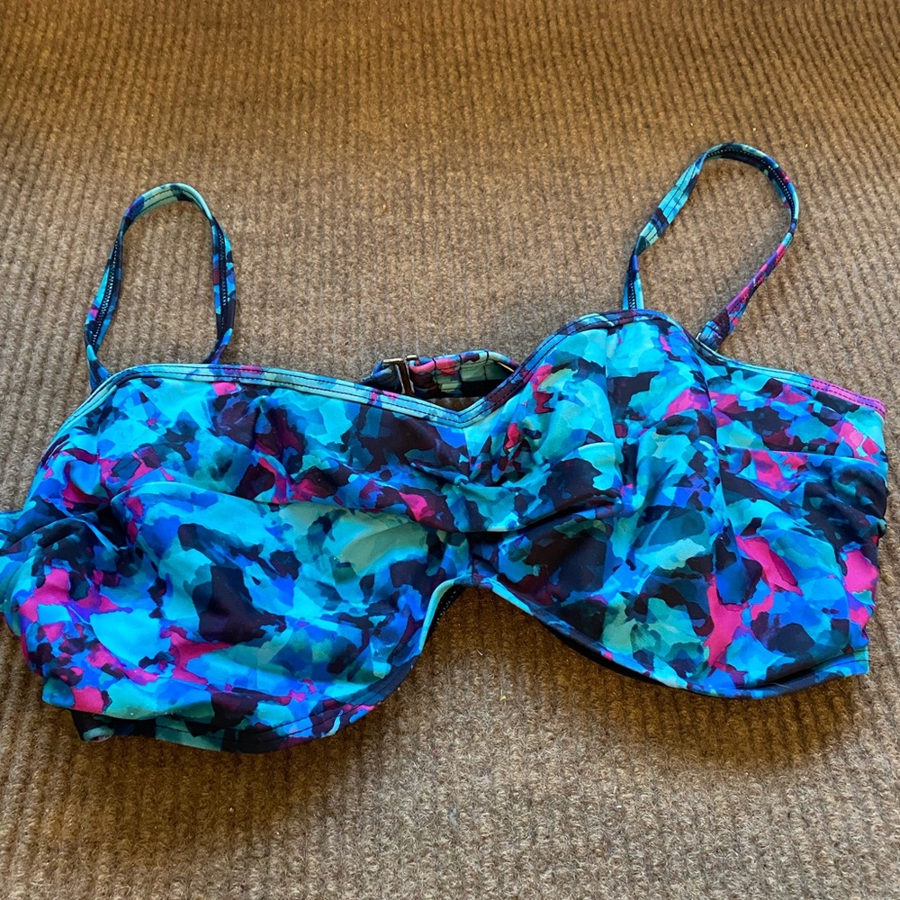 Sunset separates  bikini top 40DD